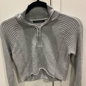 Cropped grey brandy melville long sleeve